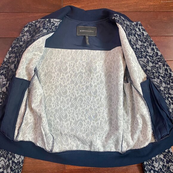 BCBGMaxAzria Floral Lace "Kenneth" Zip-Front Navy Blue Bomber Jacket - Size XXS - Picture 8 of 15